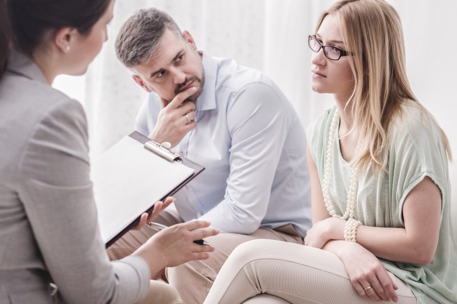 Family meditation vs Litigation